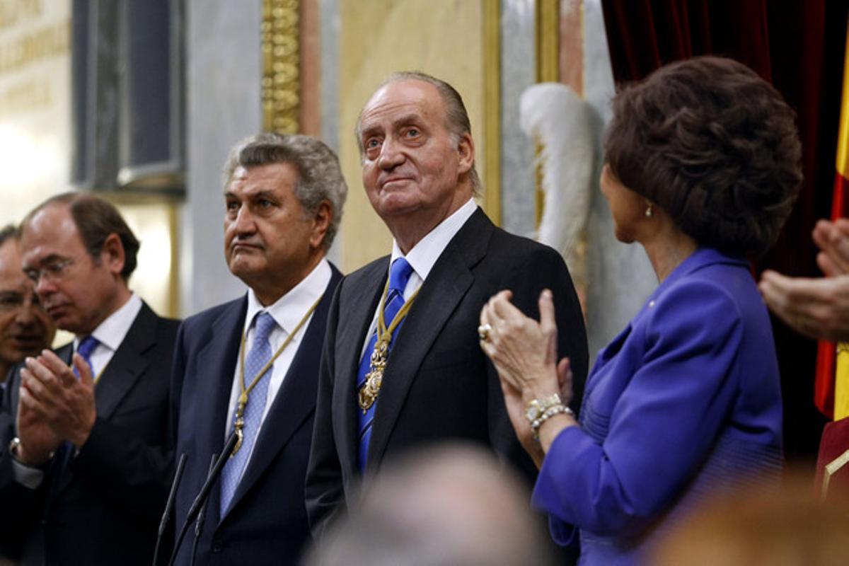 El Rei, al costat de Jesús Posada, durant l’acte d’obertura de la desena legislatura, el desembre del 2011.