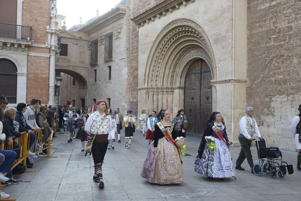 Búscate en la llegada a la plaza de la Virgen