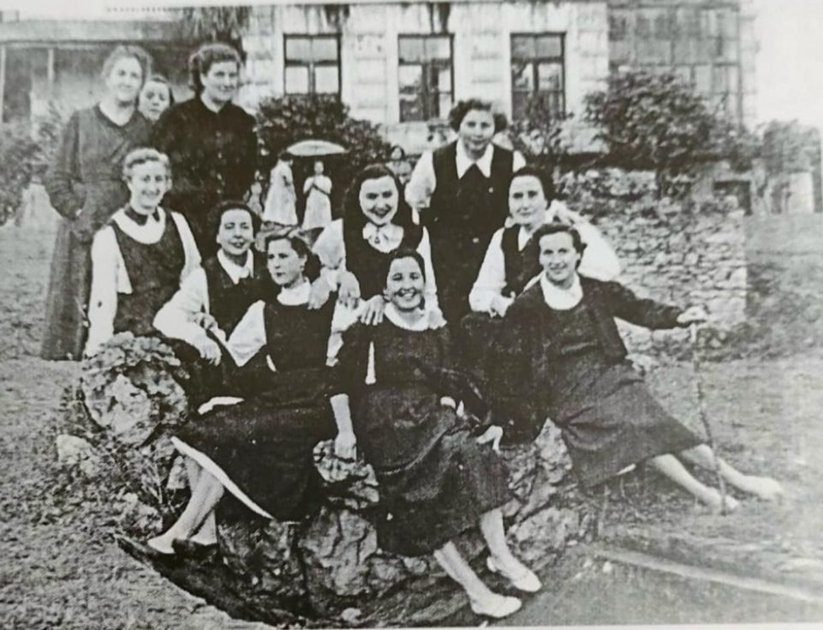 Guardadoras y trabajadoras del Hogar, año 1953.
