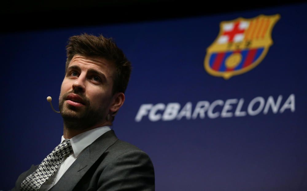 Piqué renova amb el Barça fins al 2022