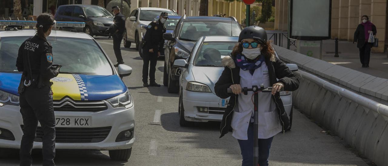 Las sanciones por incumplir el decreto en Elche se desploman a 83 en la entrada al puente de mayo