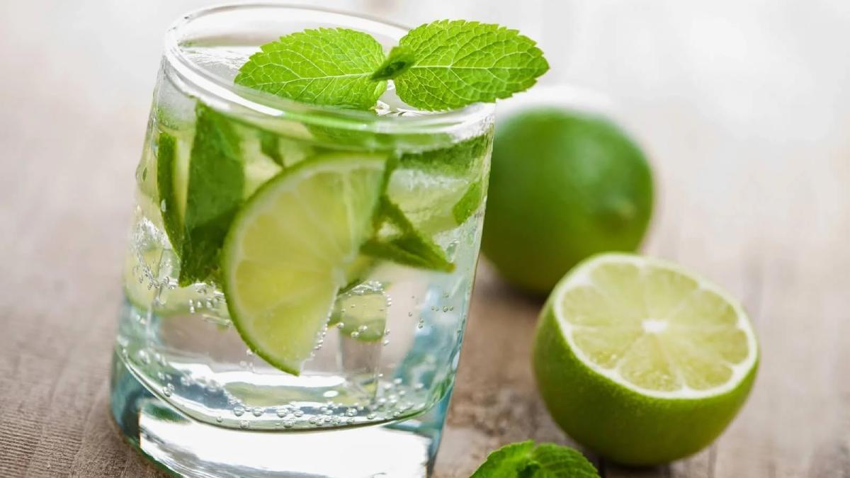 AGUA LIMON BICARBONATO TRIO: Agua, limón y bicarbonato: beneficios del trío  perfecto