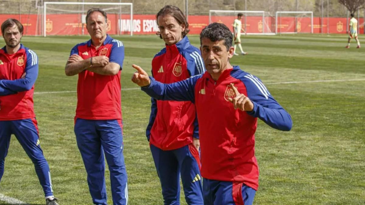 Paco Gallardo, seleccionador español sub-19