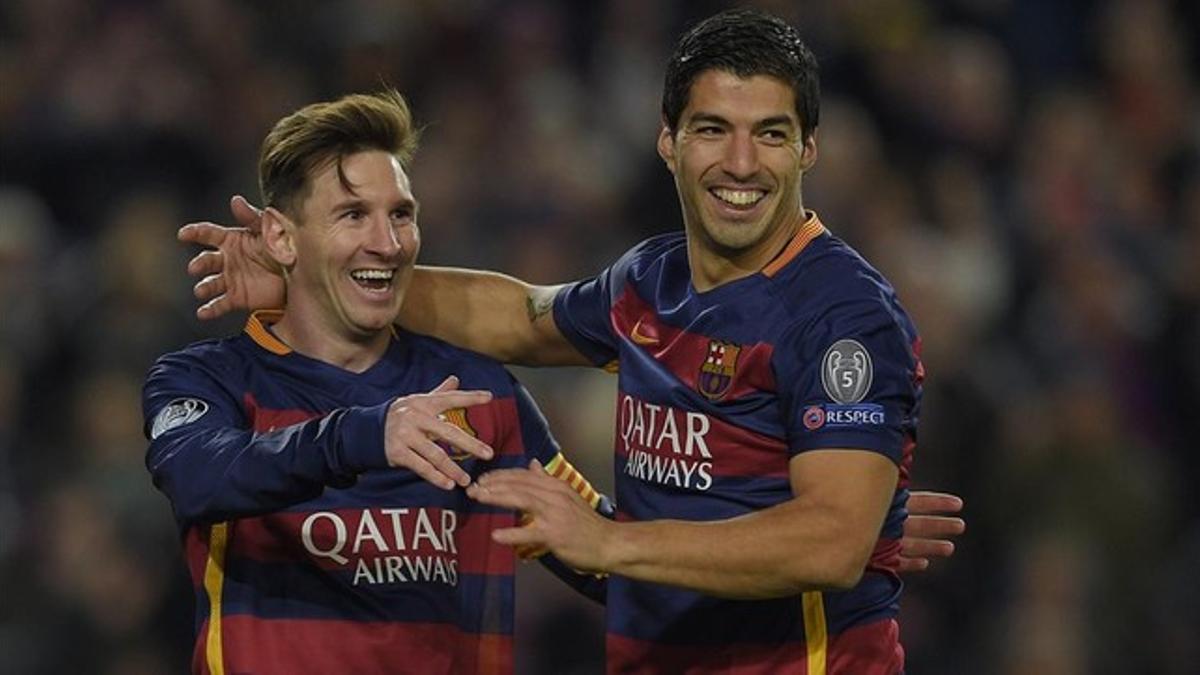 Messi y Luis Suárez celebran un gol azulgrana en el partido de Champions frente al Roma