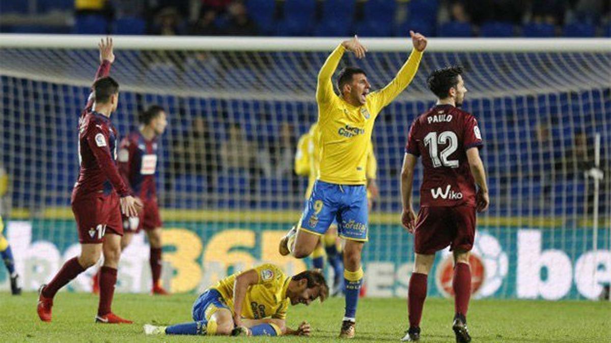 LALIGA | Las Palmas - Eibar (1-2): Grave lesión de Samper