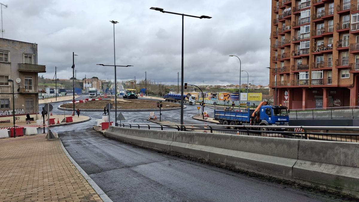 VÍDEO | Así avanzan las obras de asfaltado de Cardenal Cisneros