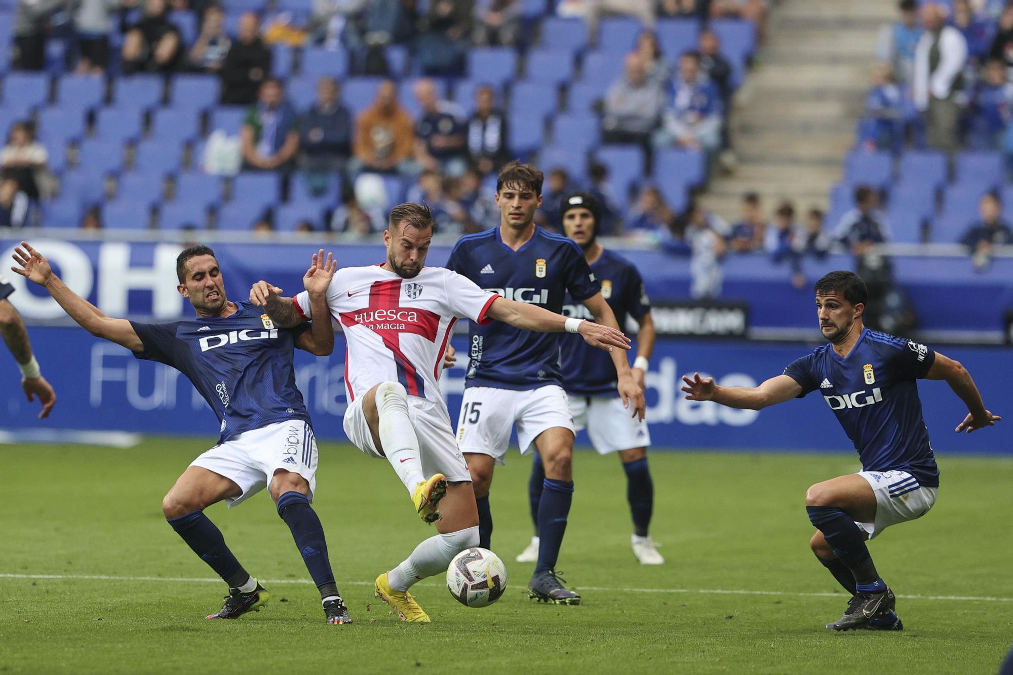 Real Oviedo - Huesca, en imágenes