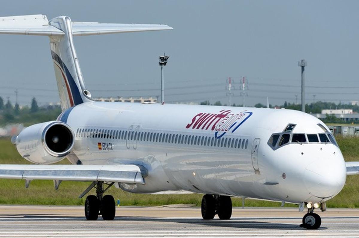 Model MD-83 de Swiftair, en una imatge d’arxiu.