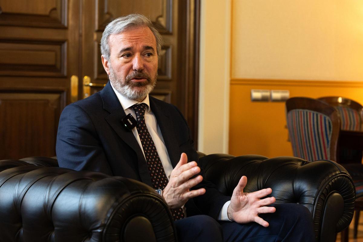 El presidente del Gobierno de Aragón, Jorge Azcón, en la entrevista con EL PERIÓDICO.