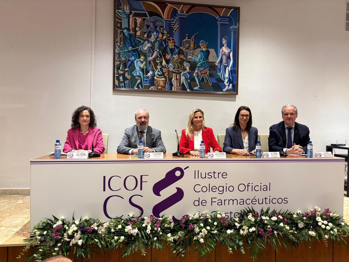 Toma de posesión de la junta directiva del colegio de farmacéuticos de Castellón.