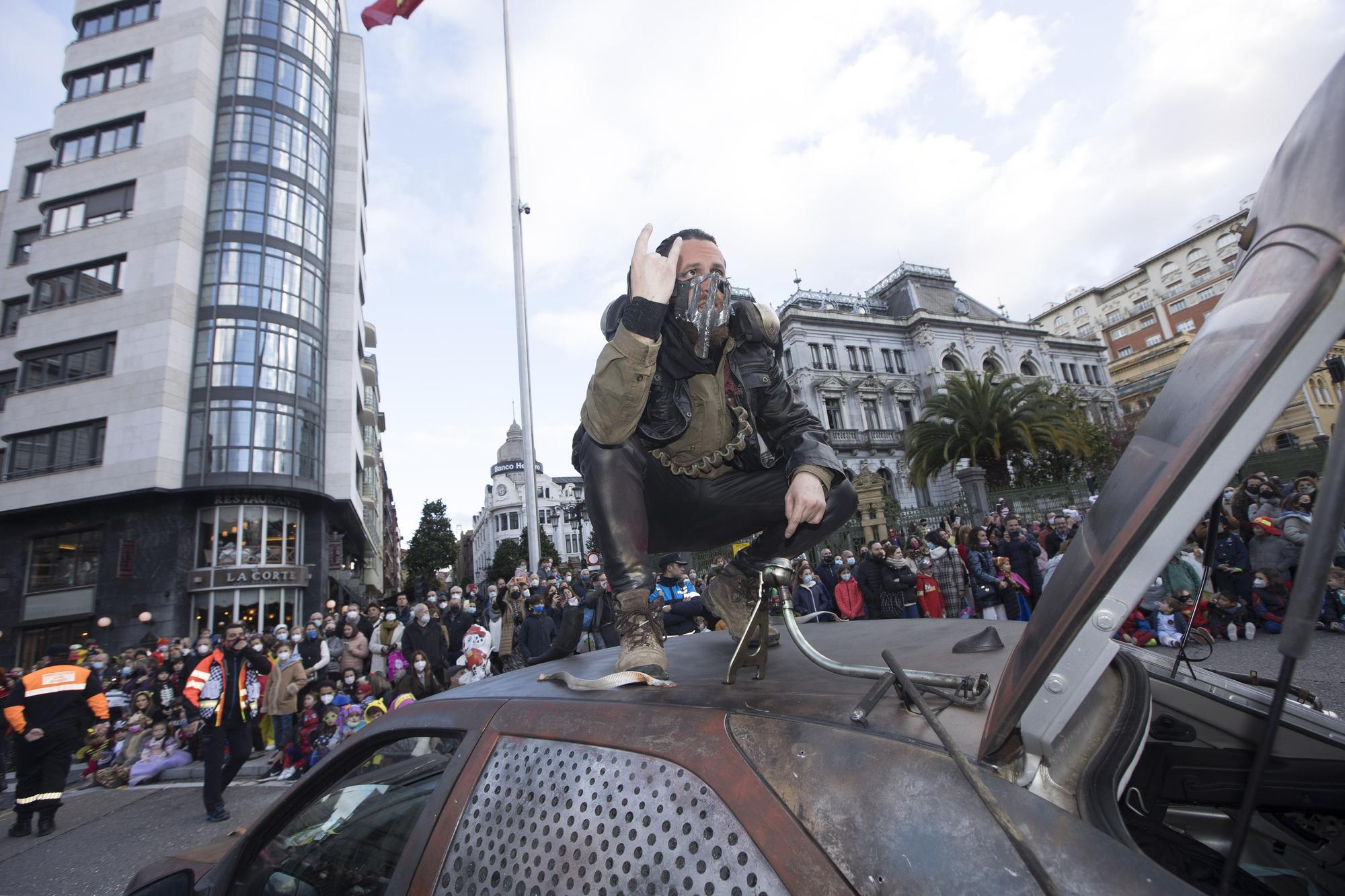 Galería de fotos: Así fue el gran desfile del carnaval en Oviedo