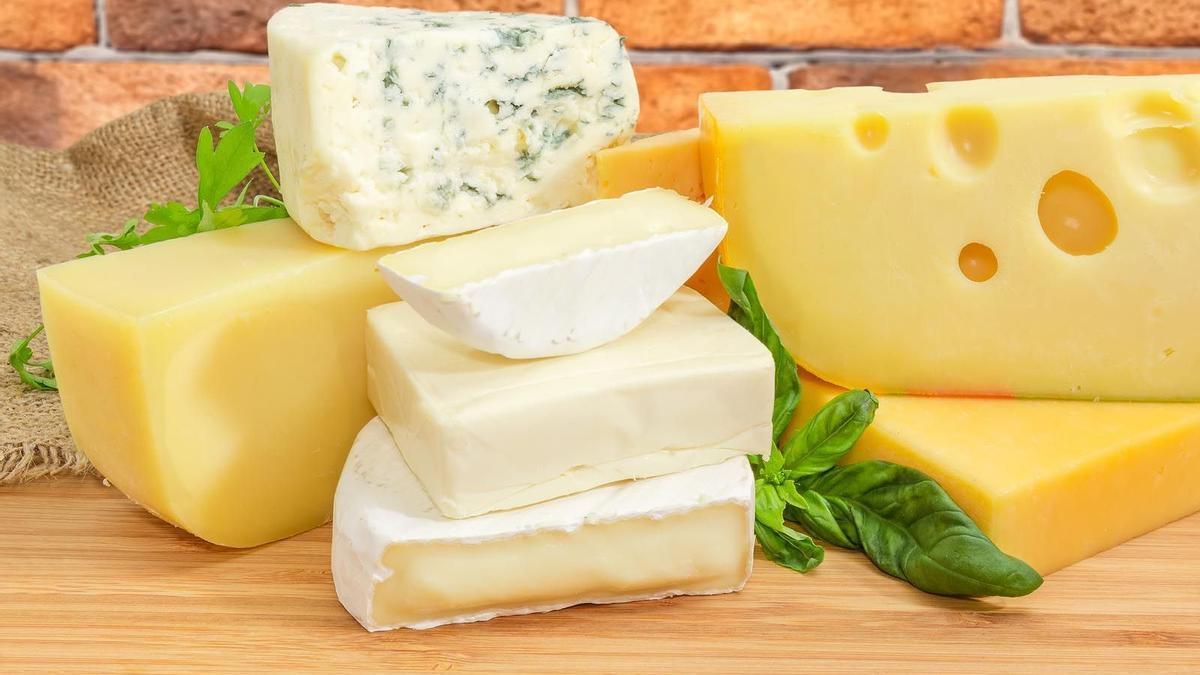 Estos son los riesgos de comer mucho queso que pueden perjudicar a tu