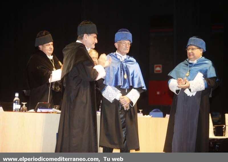 GALERÍA DE FOTOS -- El matemático Arnaud Raviart, Doctor Honoris Causa de la Universitat Jaume I