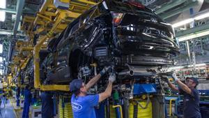 Ford Almussafes fulmina el torn de nit i redueix la seva producció de manera permanent