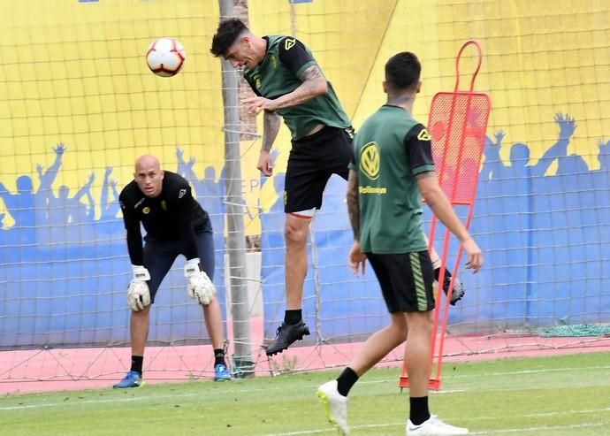 10/05/2019 HORNILLO. TELDE.  Entrenamiento UD Las Palmas. Fotógrafa: YAIZA SOCORRO.  | 10/05/2019 | Fotógrafo: Yaiza Socorro