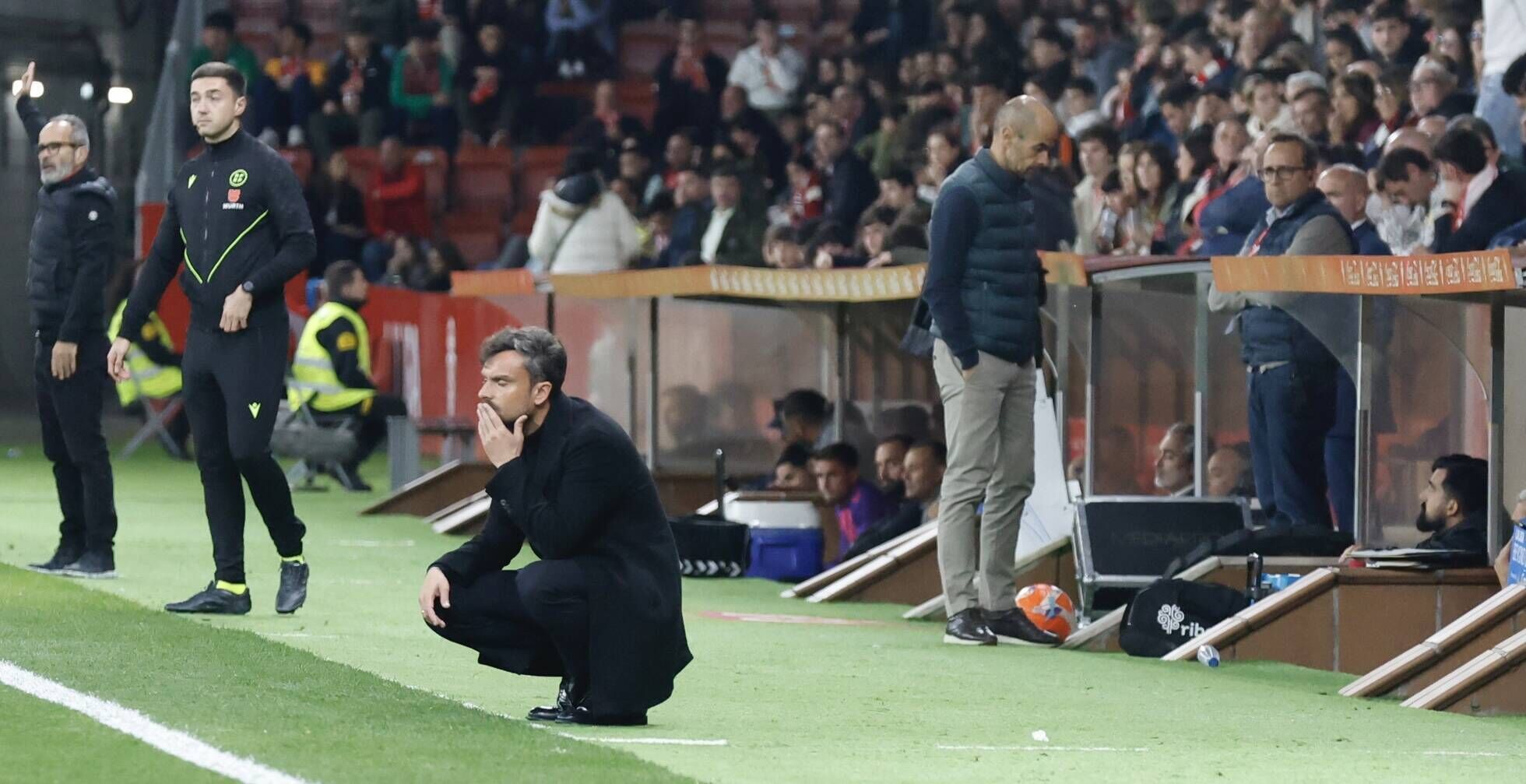 EN IMÁGENES: El Sporting - Tenerife disputado en El Molinón