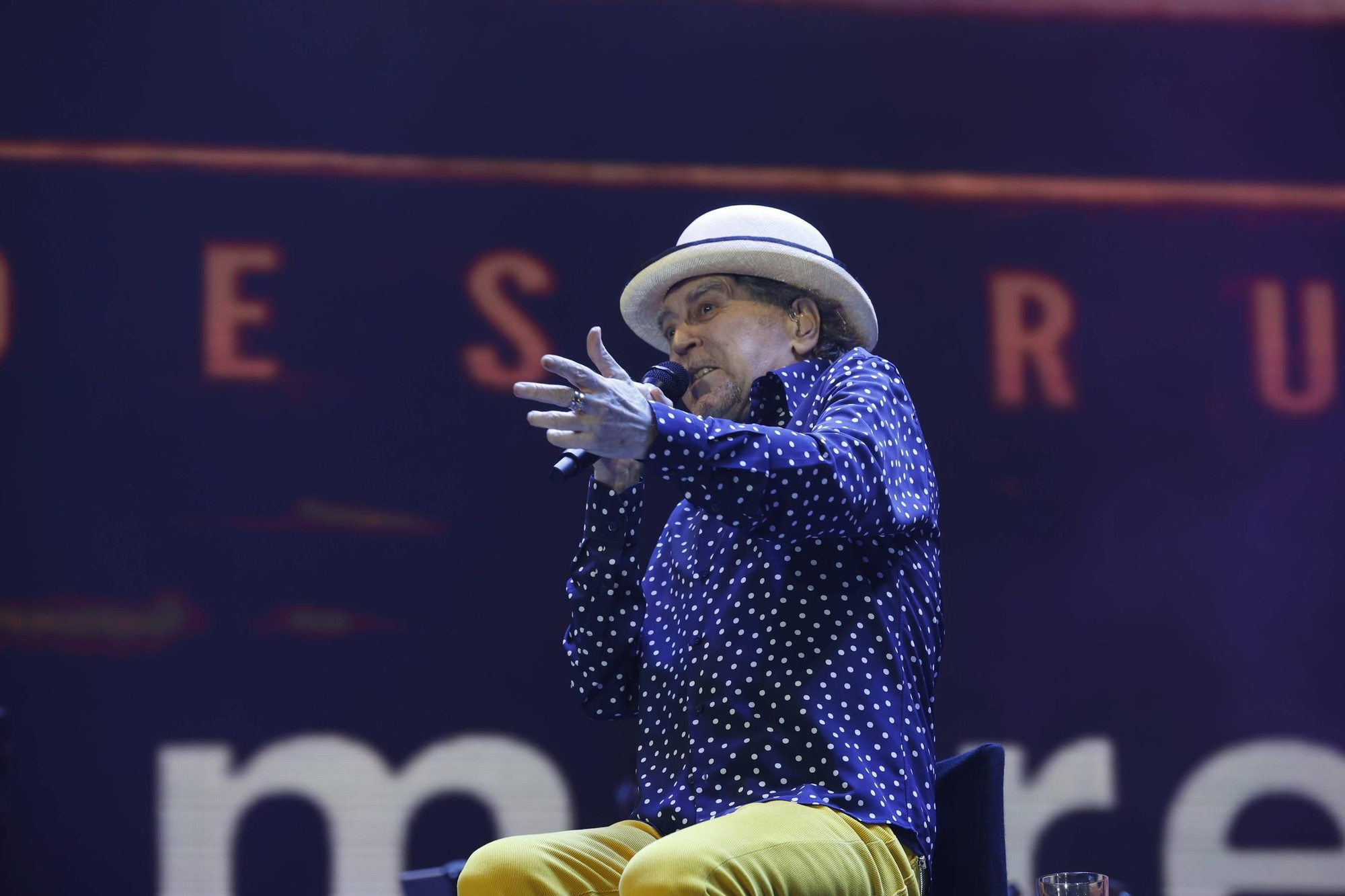 EN IMÁGENES | Gijón rinde homenaje a Sabina: de aquí a la eternidad