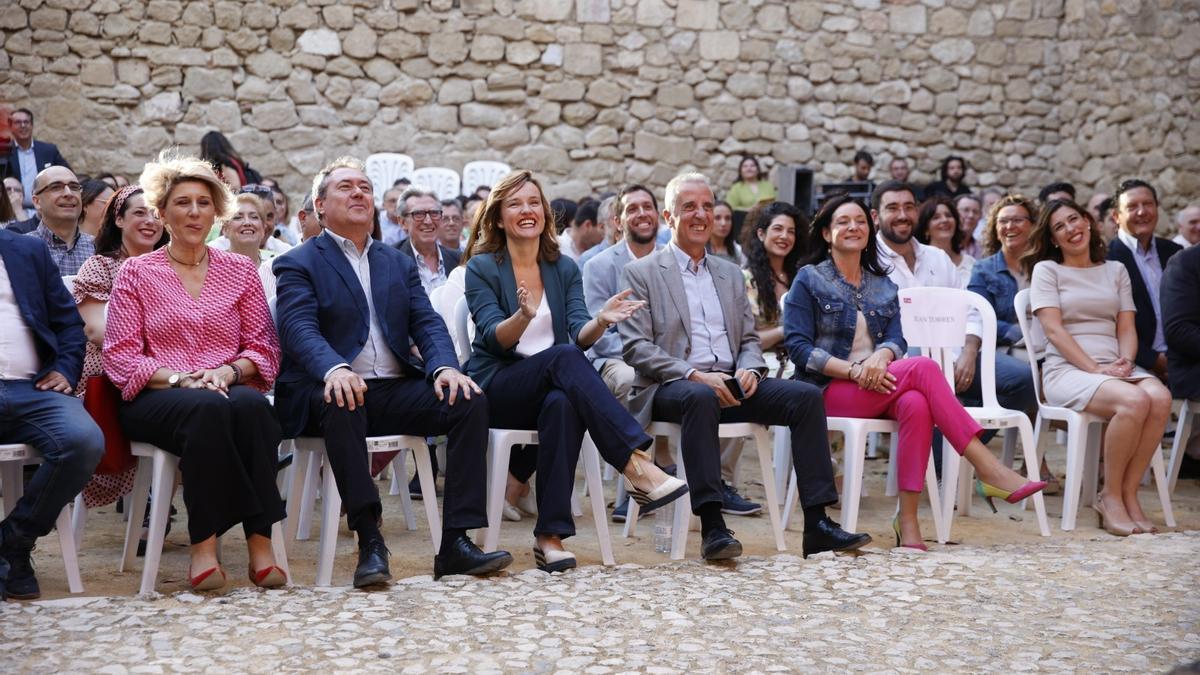 Un momento de la presentación de la candidatura del PSOE de Lucena para el 28M.