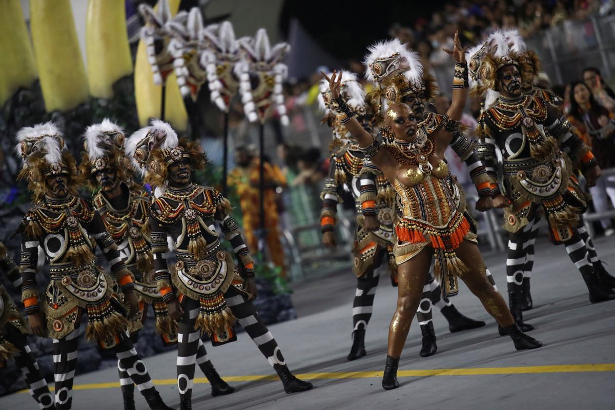 El carnaval de Sao Paulo recupera el esplendor tras la pandemia