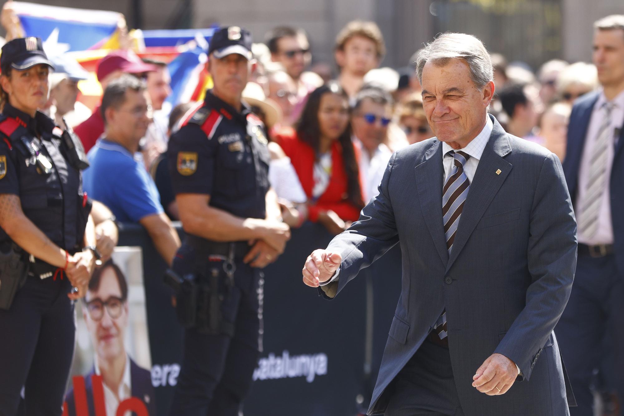 Toma de posesión de Salvador Illa como presidente de la Generalitat de Cataluña