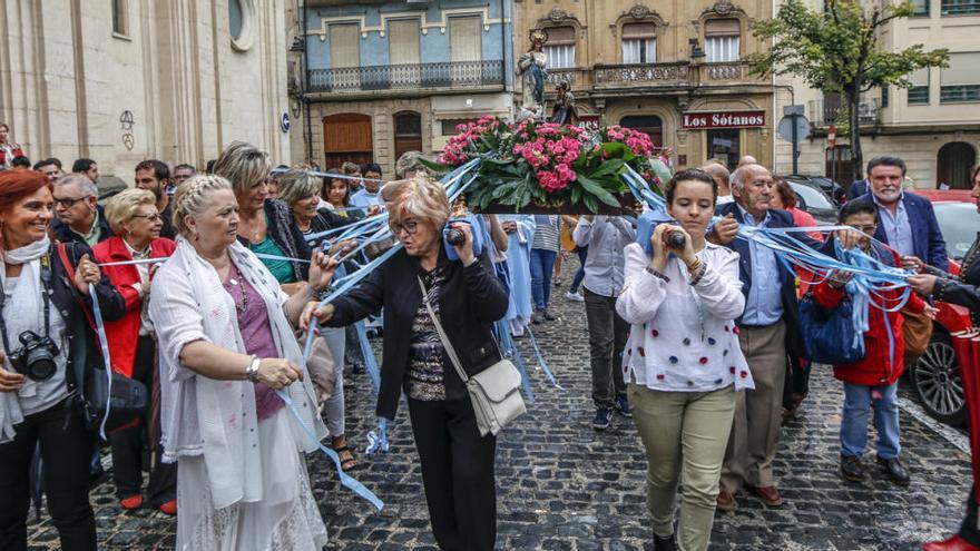 Imagen del año pasado de la Romería, que fue suspendida y se realizó una procesión por la Glorieta.