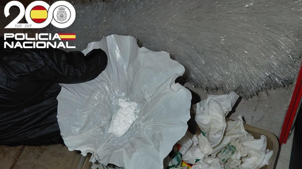 Táper con droga intervenido en un garaje de Santa Catalina.