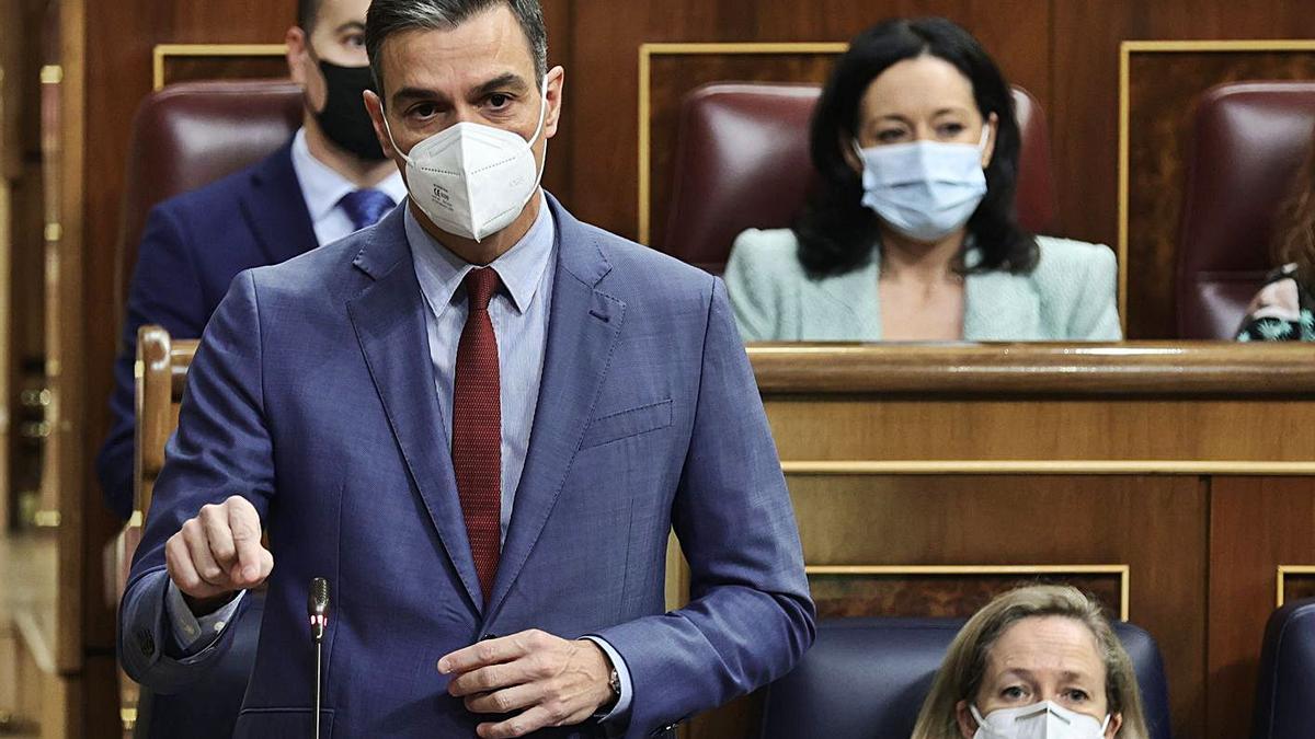 Sánchez intervé en la sessió de control al Govern al Congrés