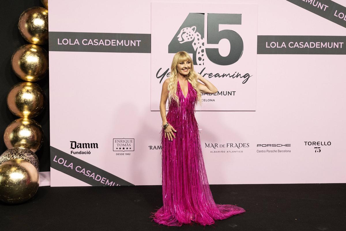 Desfile 45 aniversario de Lola Casademunt en la Llotja de Barcelona