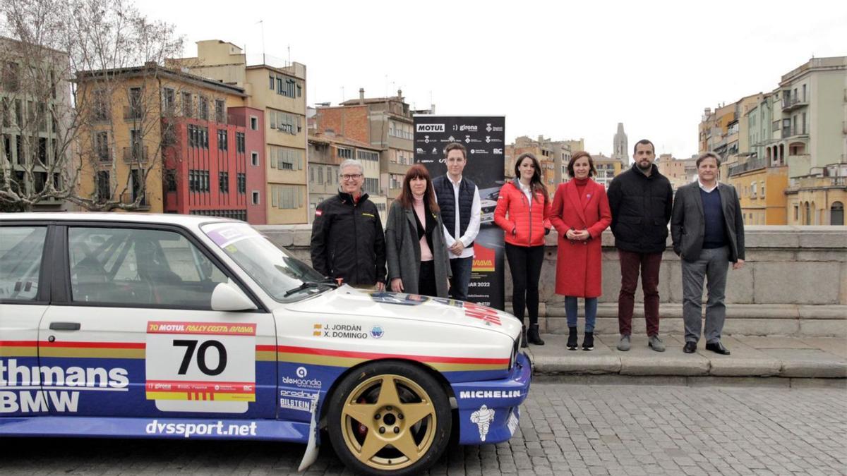 Ahir es va presentar la 70a edició del Ral·li Motul Costa Brava al Pont de Pedra. | AJUNTAMENT DE GIRONA