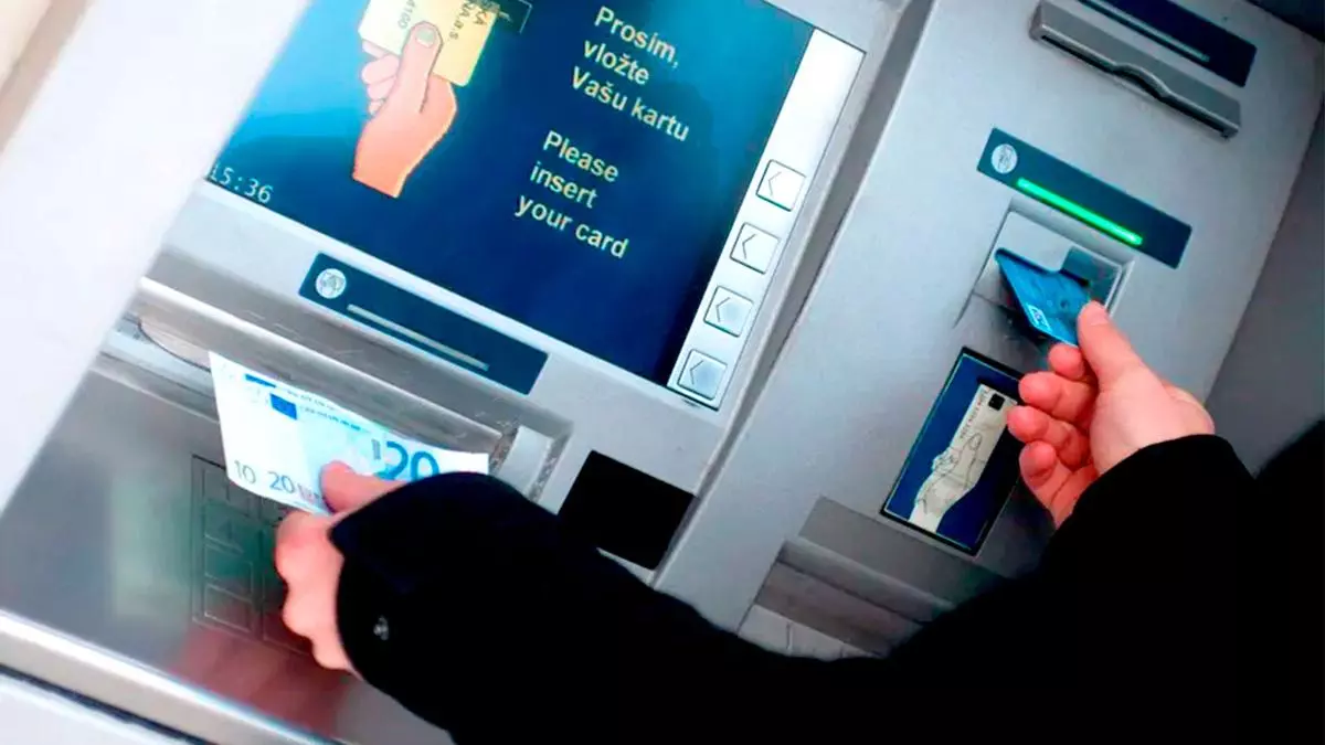 Cajeros automáticos: llega un cambio en la forma de sacar dinero a partir del 28 de junio