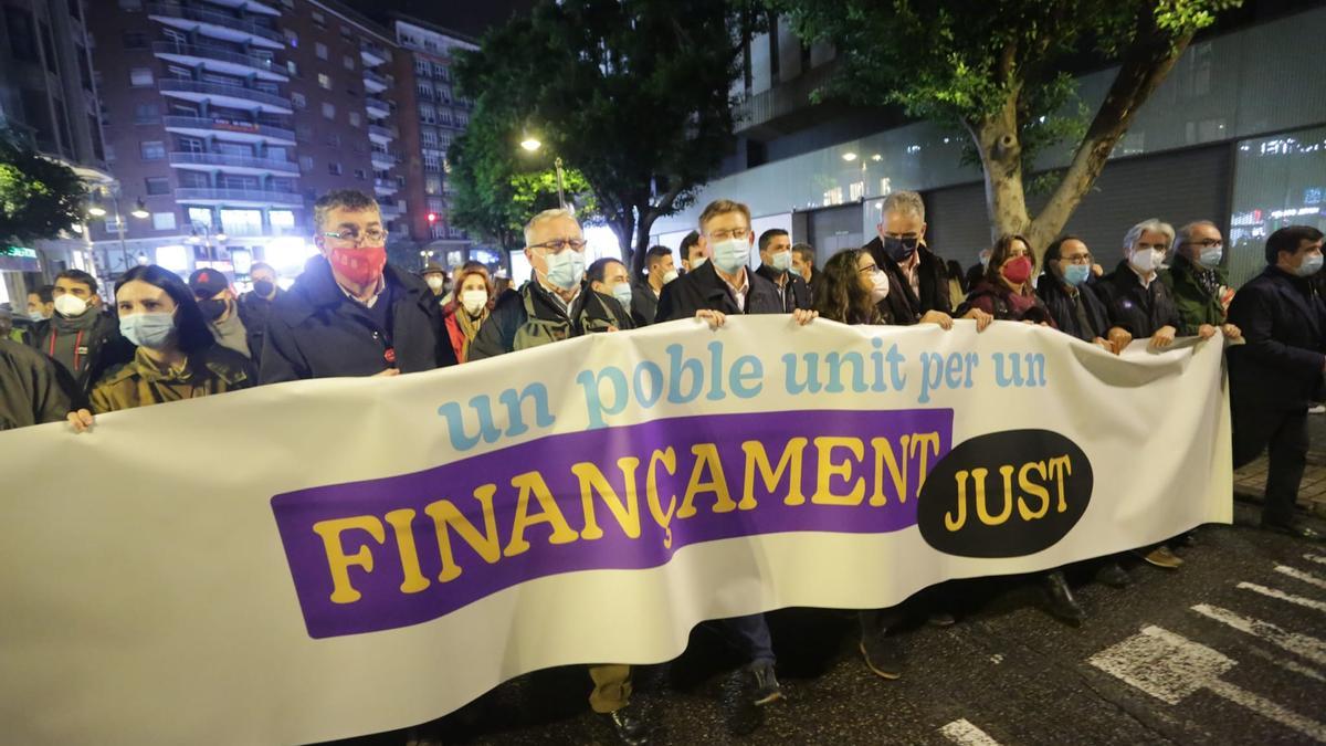 La manifestación en València por una financiación justa, en imágenes