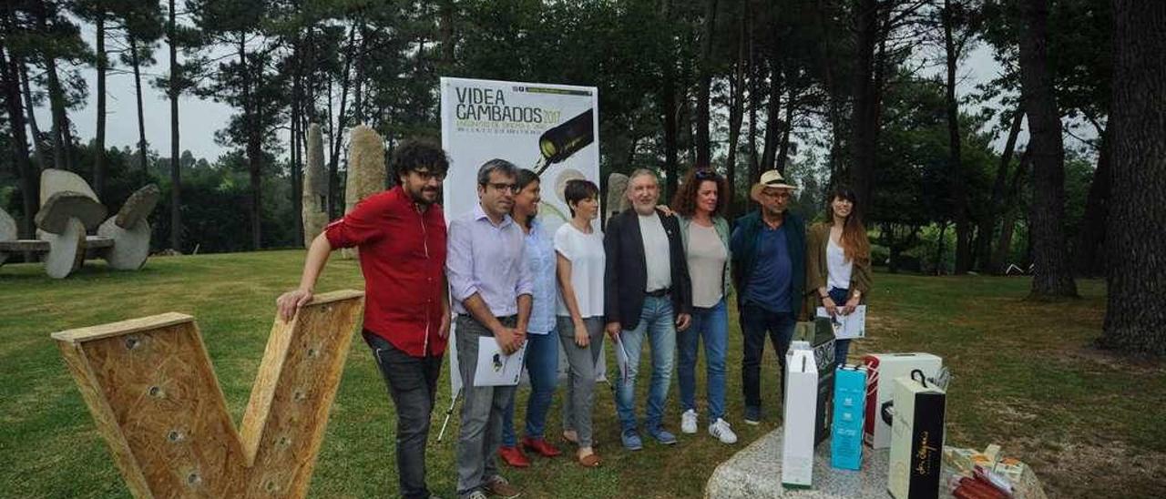 La presentación del ciclo de cine de Cambados fue en la Fundación Manolo Paz. // Iñaki Abella