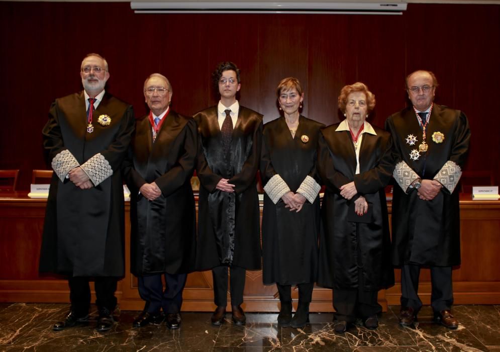 El Ilustre Colegio de Abogados de Elche celebra el día de su patrón