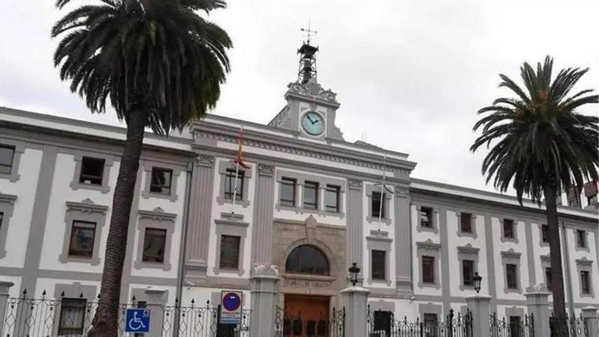Fachada de la Audiencia Provincial de A Coruña.