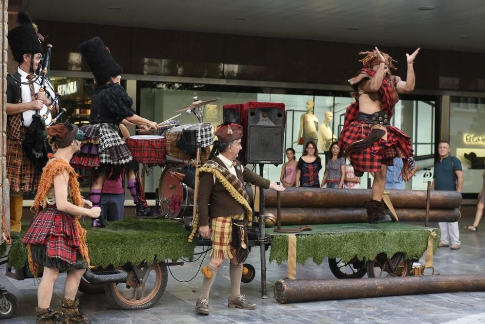 Teatro y pintura en la Avenidad de la Libertad