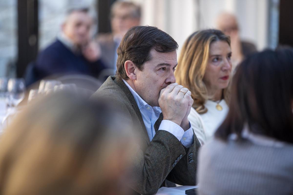 El presidente Mañueco durante el acto en Ávila.