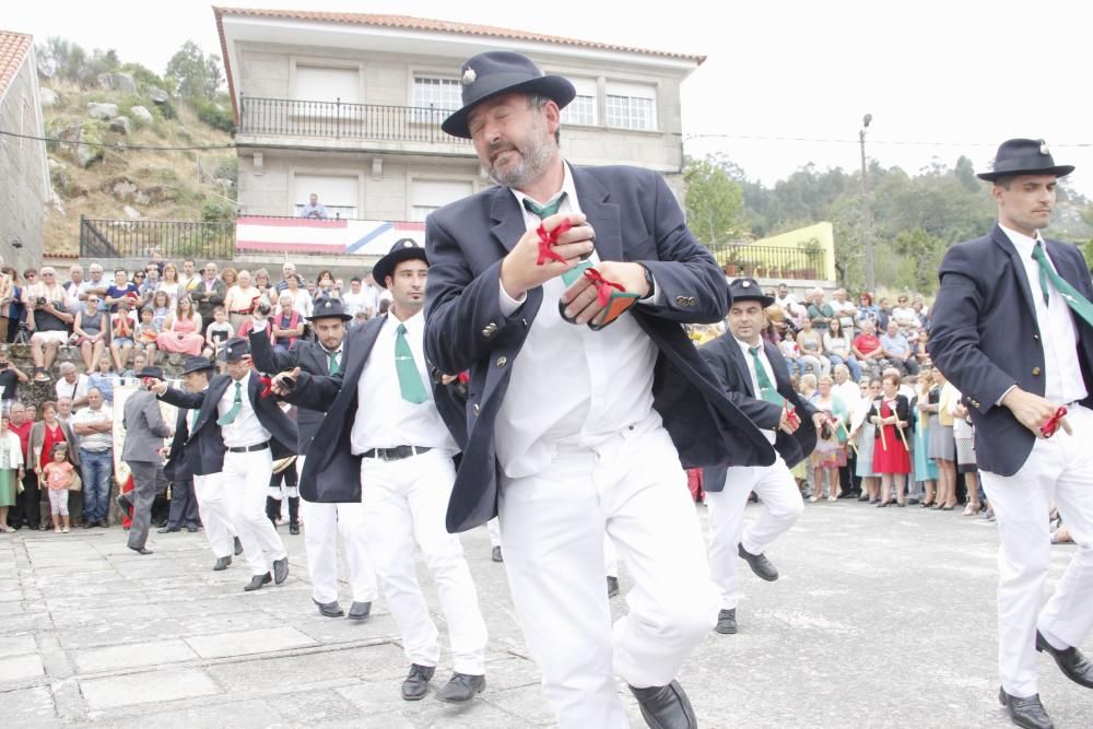 La danza ancestral de San Roque en O Hío