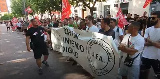 Los trabajadores auxiliares de Navantia llevan a San Esteban sus demandas laborales