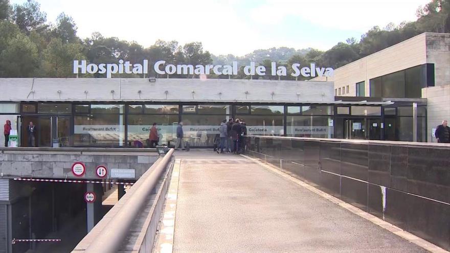 Fallece una niña de 8 años mientras esperaba una ambulancia en Girona