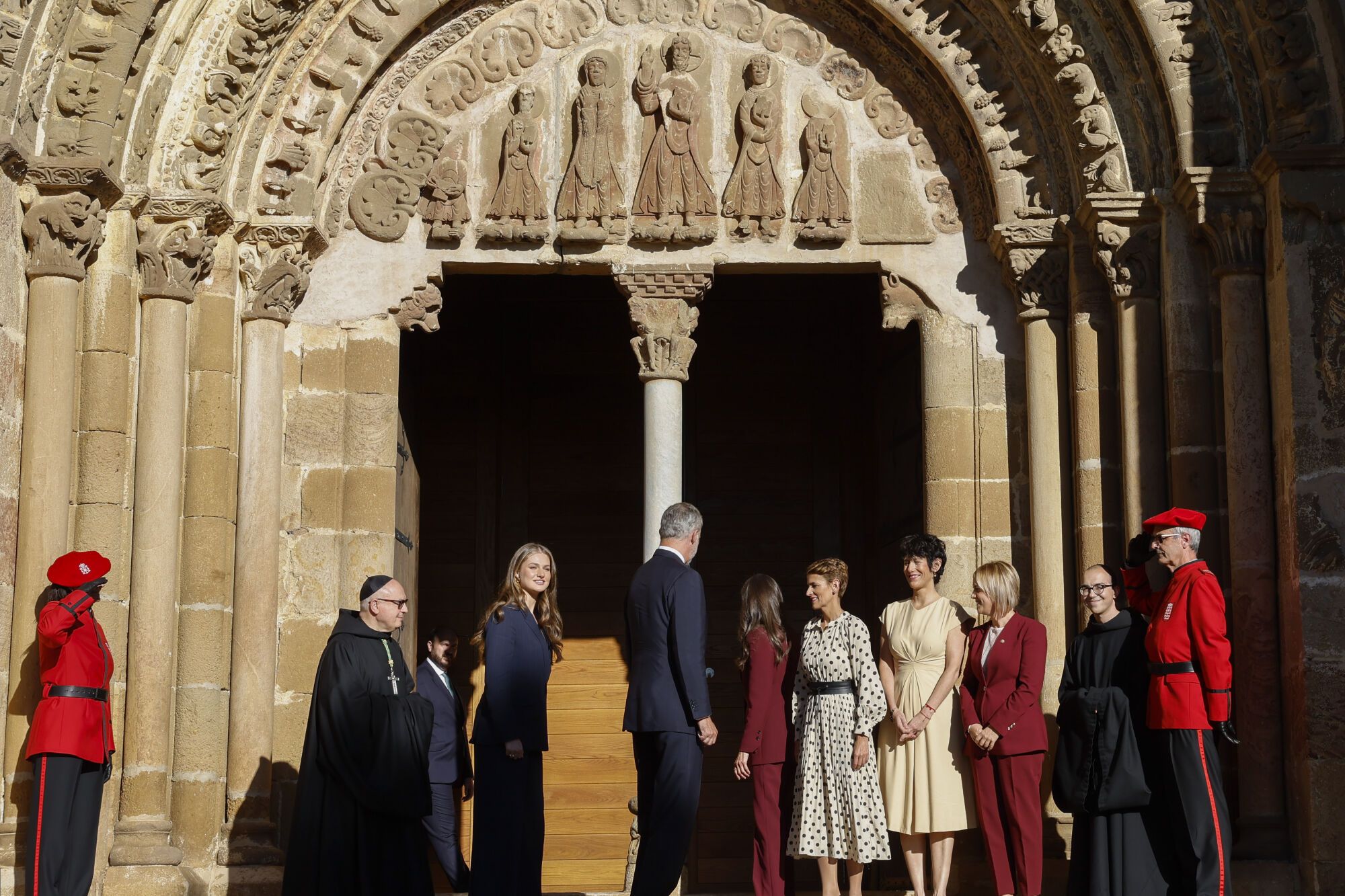 EN IMÁGENES: Leonor se da un baño de multitudes en su estreno como Princesa de Viana