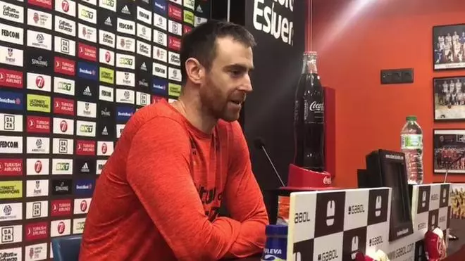 Víctor Claver analiza el mal momento del equipo