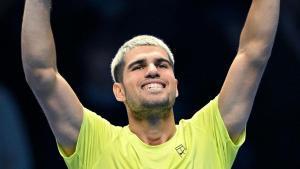 Alcaraz acaricia el número u després d’una gran remuntada