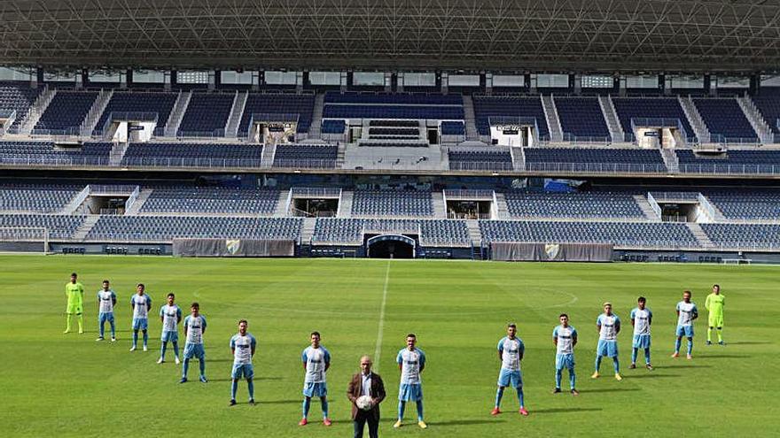 Los nuevos fichajes del Málaga, en La Rosaleda.