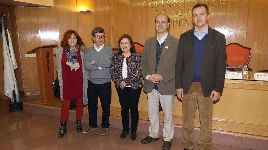 J.L. Jiménez (izquierda), con representantes de los partidos. // I. Osorio