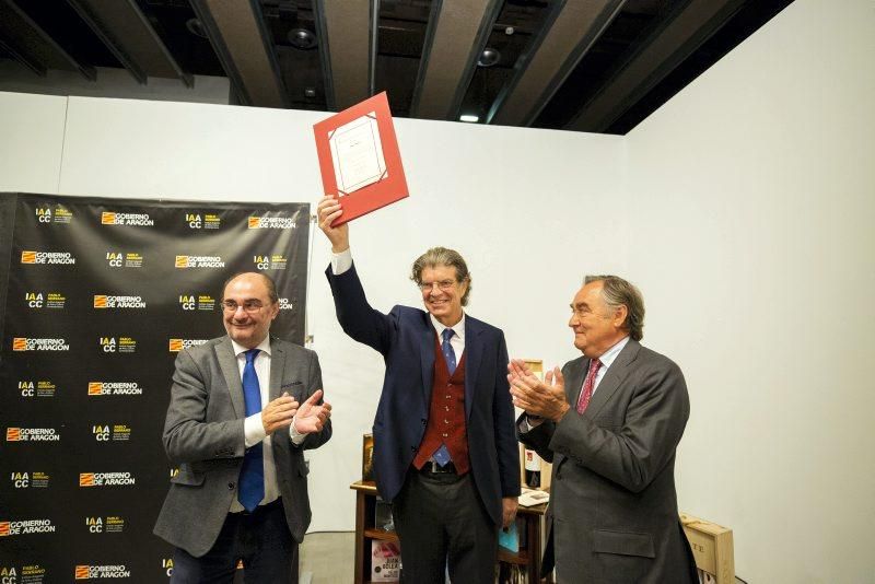 Juan Bolea recibe el Premio de las Letras Aragonesas