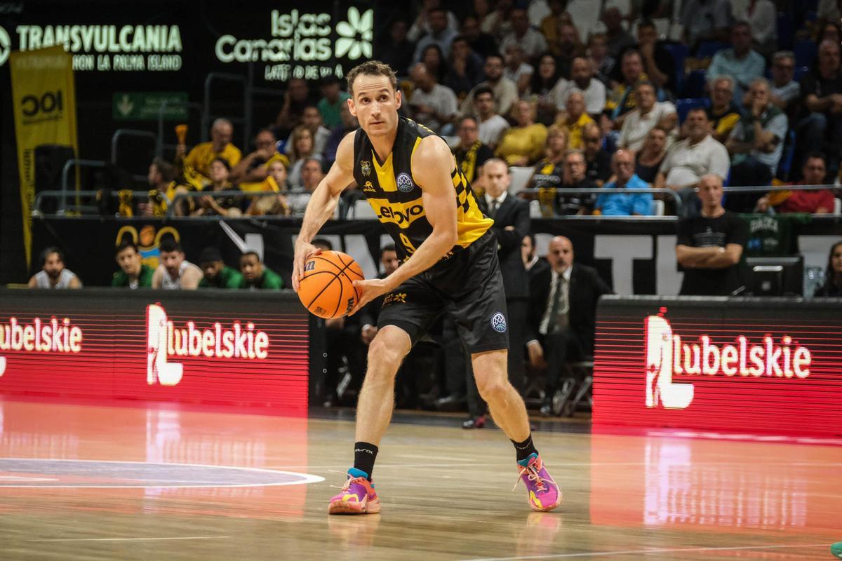 Partido Lenovo Tenerife - Darussafaka, en imágenes