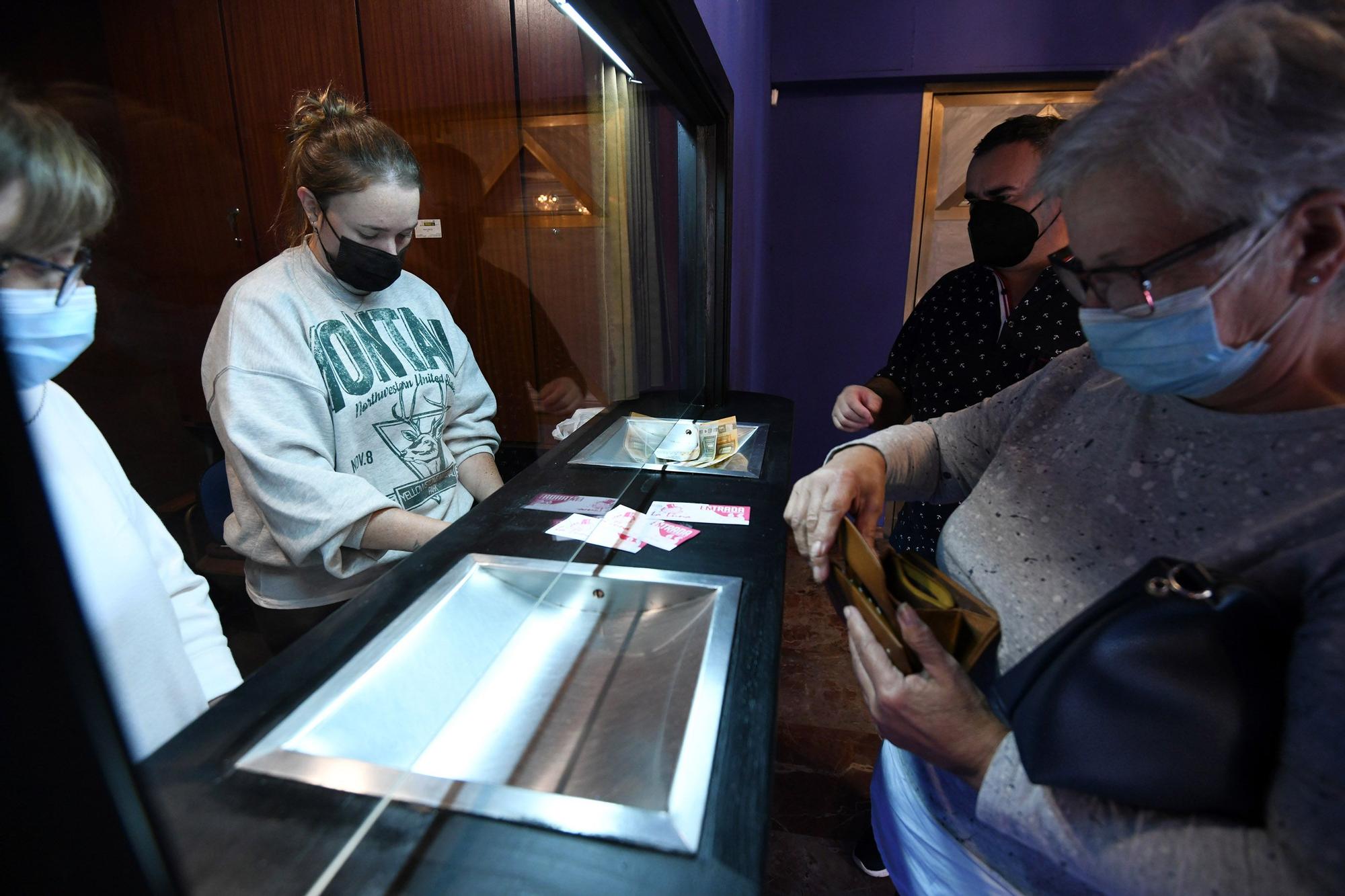 La discoteca La Luna se prepara para reabrir