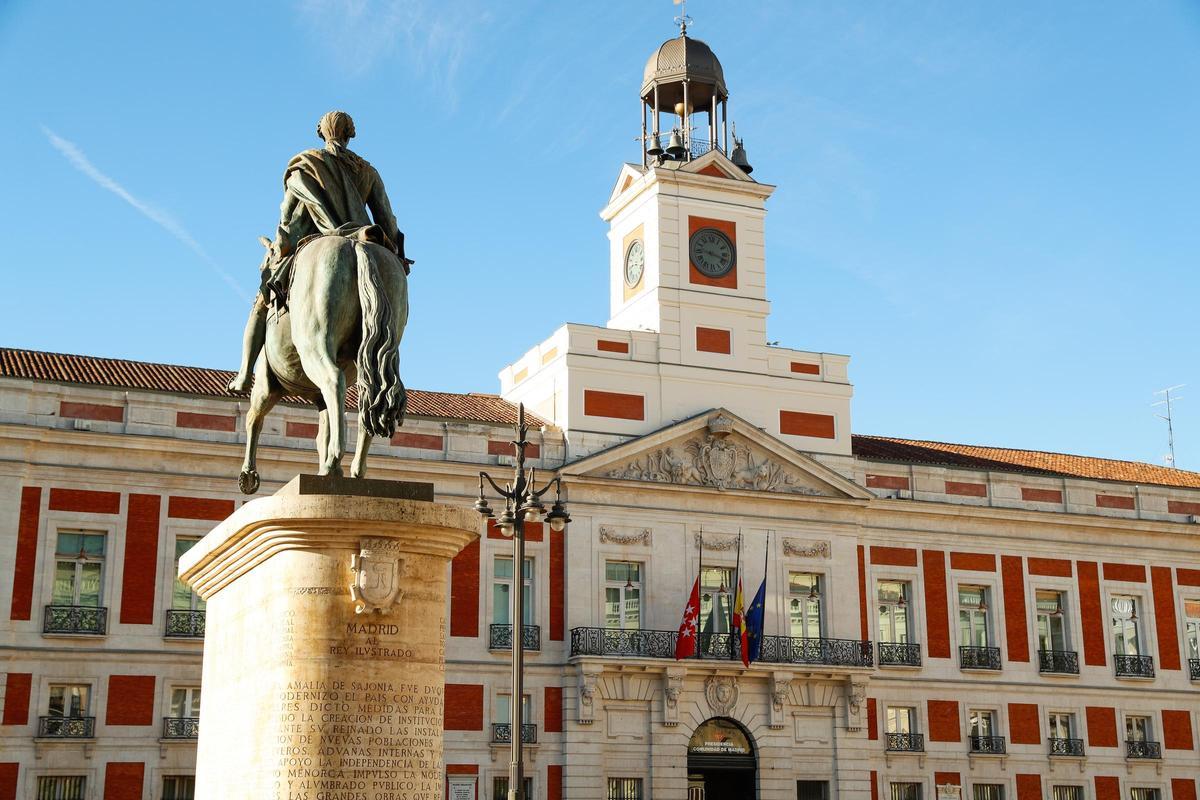 El Constitucional suspende la exclusión de la Real Casa de Correos como lugar de memoria
