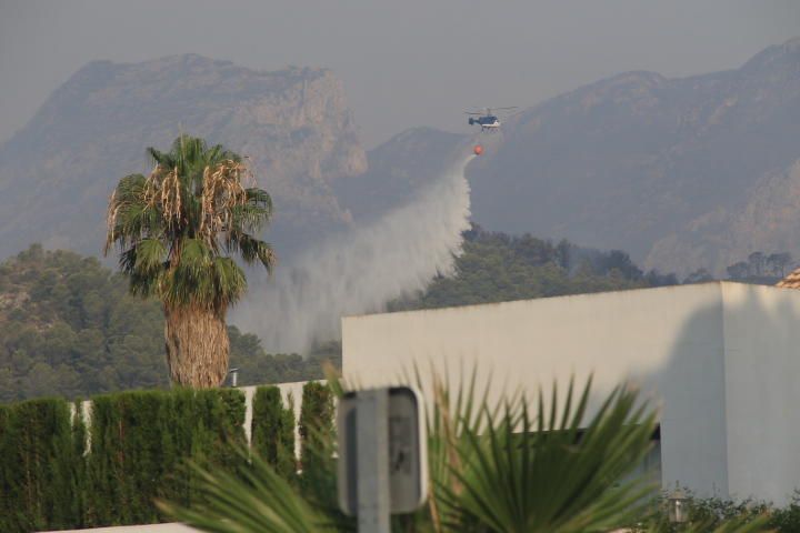 Incendio forestal entre Pinet, La drova y Marxuquera