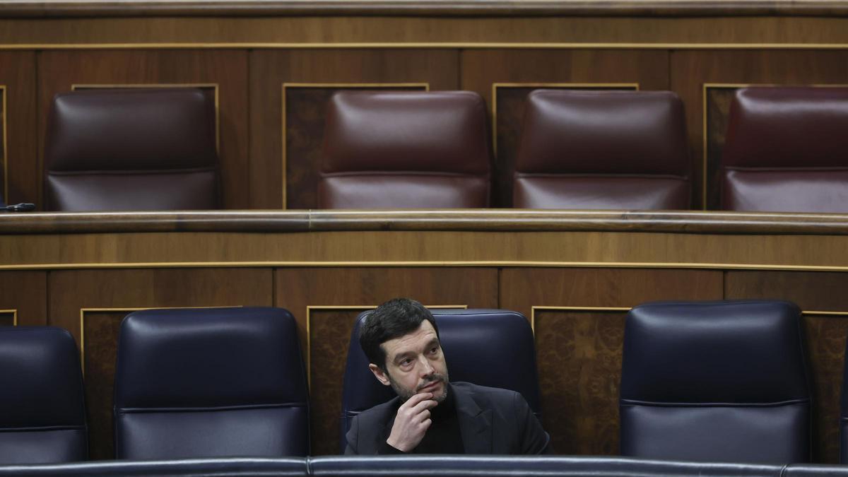 Bustinduy se descarta como líder de consenso de la izquierda